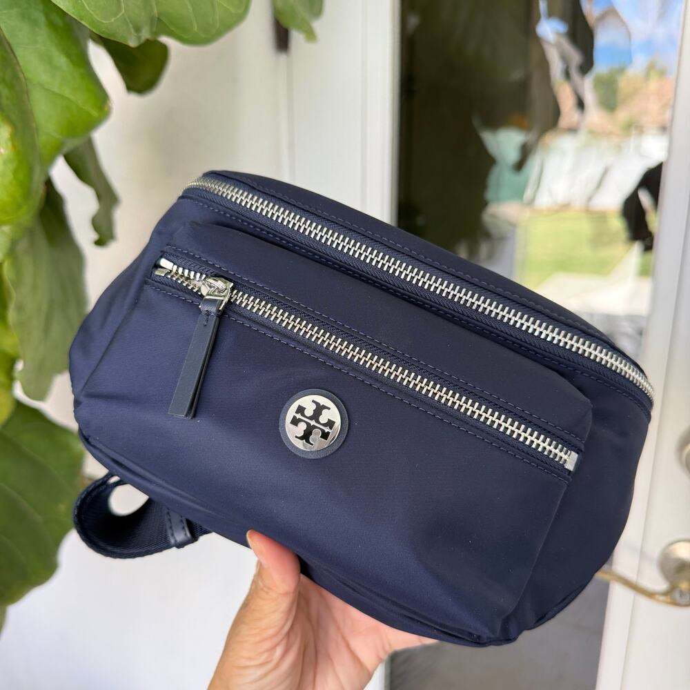 Best Price‼️Tory Burch Nylon Belt Bag 170436 Tory Navy Lightweight